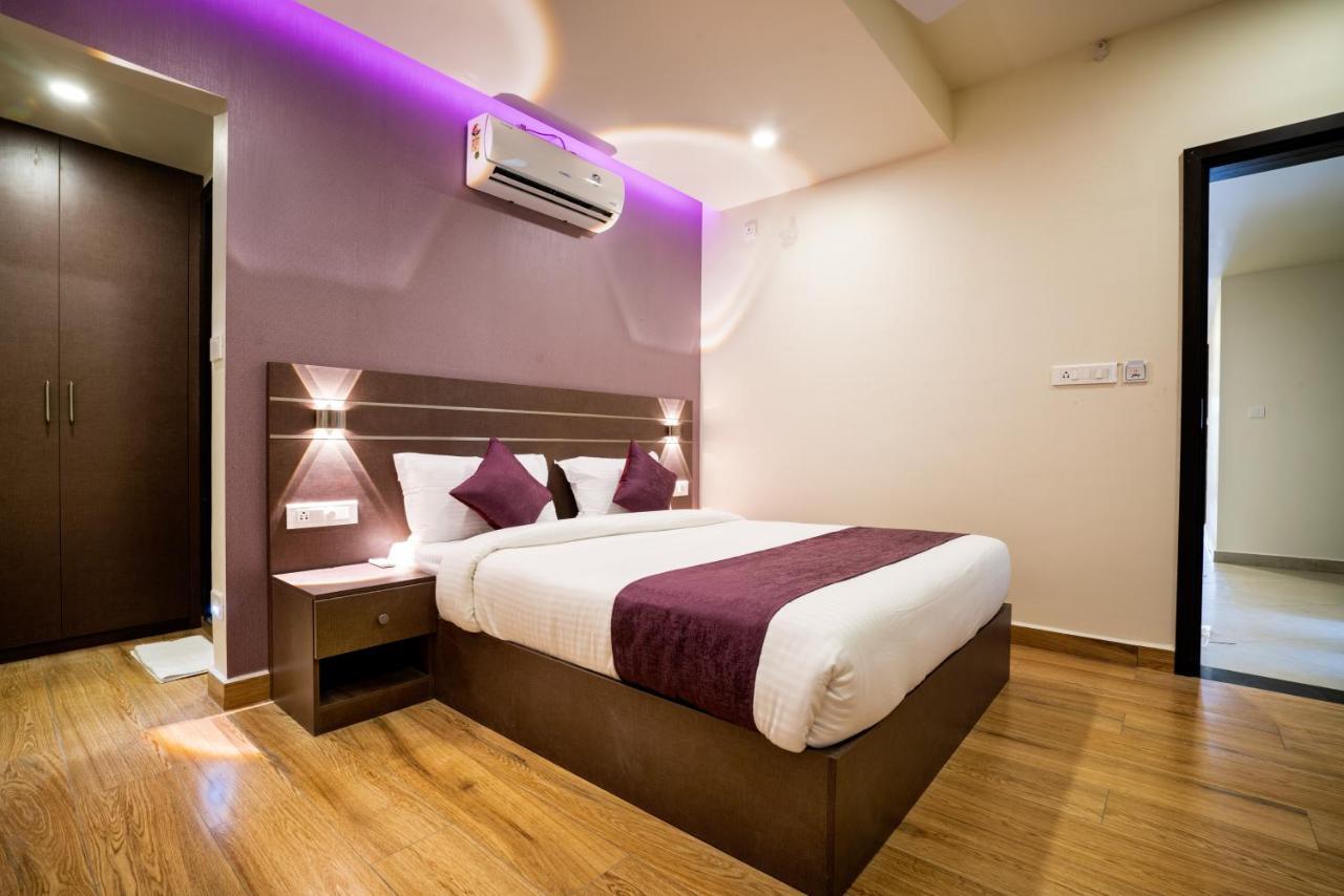 Lavender Infopark Kochi Hotel Exterior photo